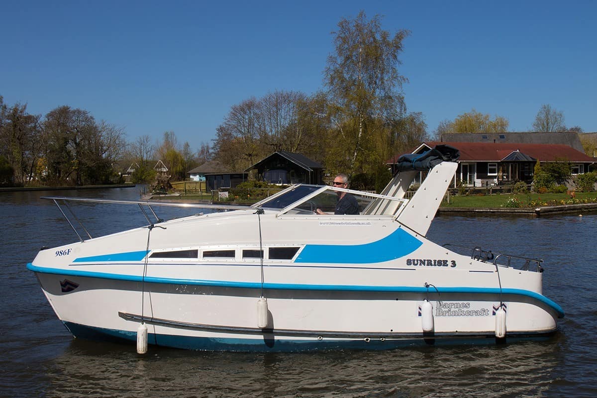 Sunrise Day Boat With Fridge, Stove and WC Wroxham