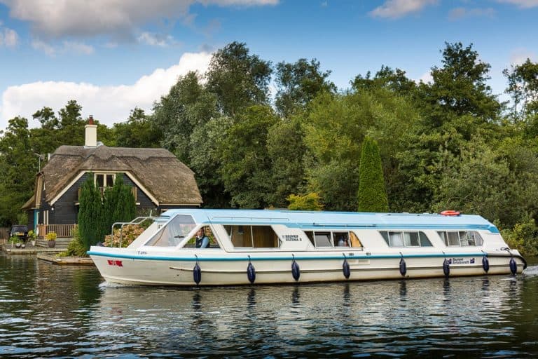 Last Minute Boating Holidays Norfolk Broads